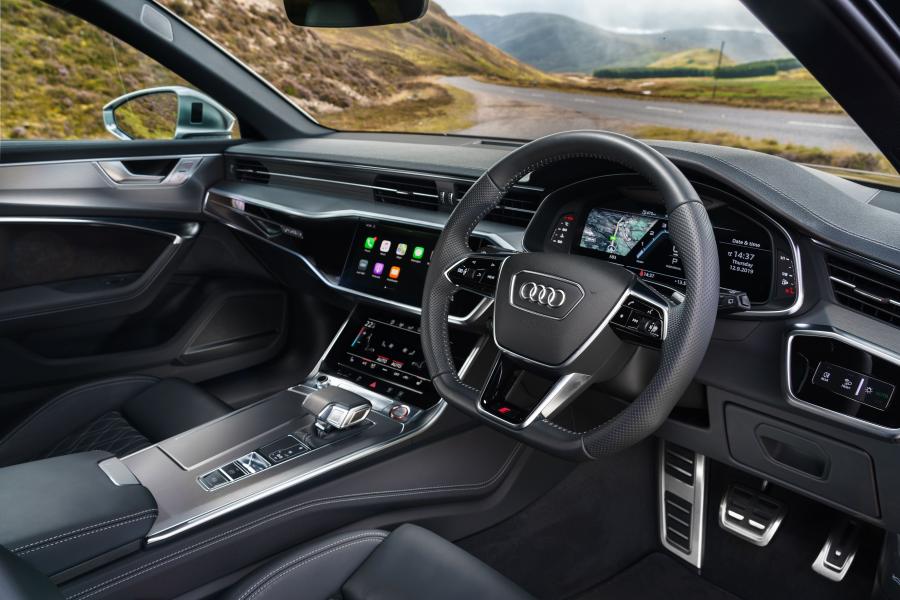 Интерьер Audi S7 Sportback TDI 2019 года  (UK) (фото 27 из 41)